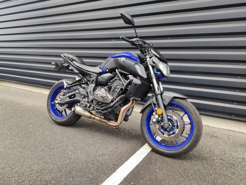 YAMAHA MT