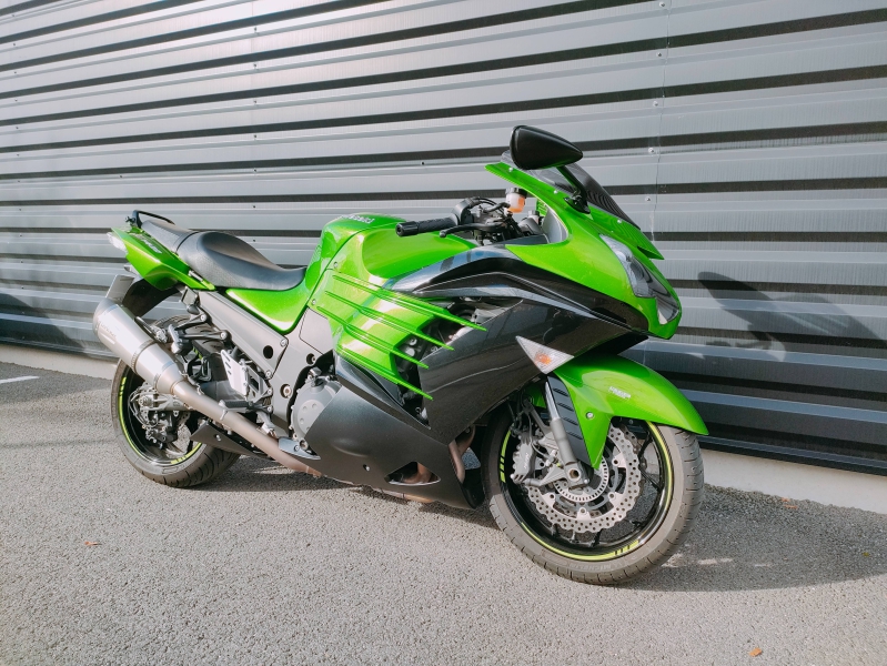 KAWASAKI ZZR
